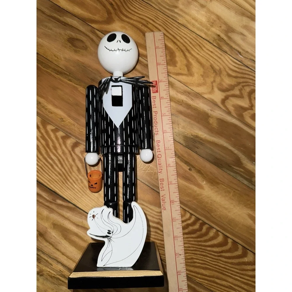 Disney Nightmare‎ Before Christmas Jack Skellington 12